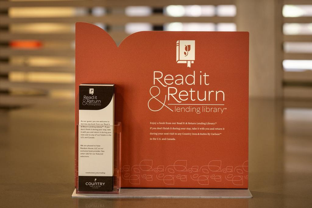 Country Inn & Suites By Radisson, Ames, Ia ภายนอก รูปภาพ